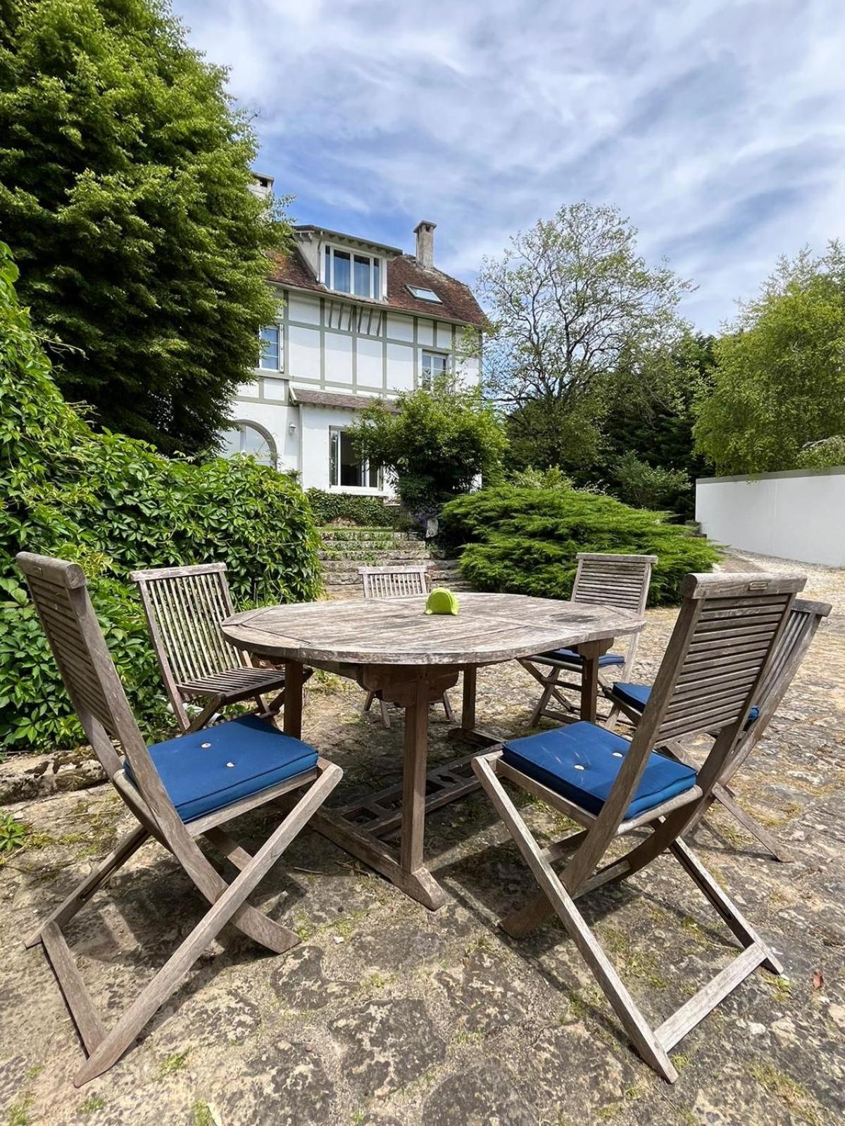 Recloses Les Ecuries B&B 외부 사진
